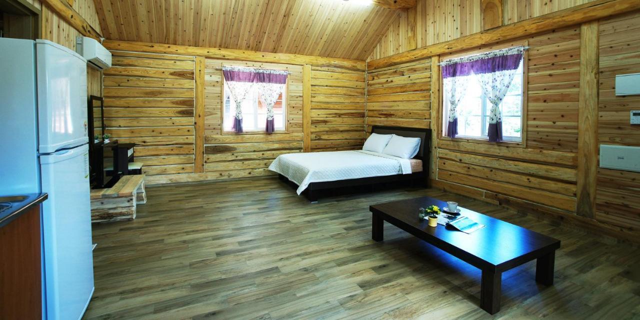 Jeju Joa Log Pension 西归浦市 外观 照片
